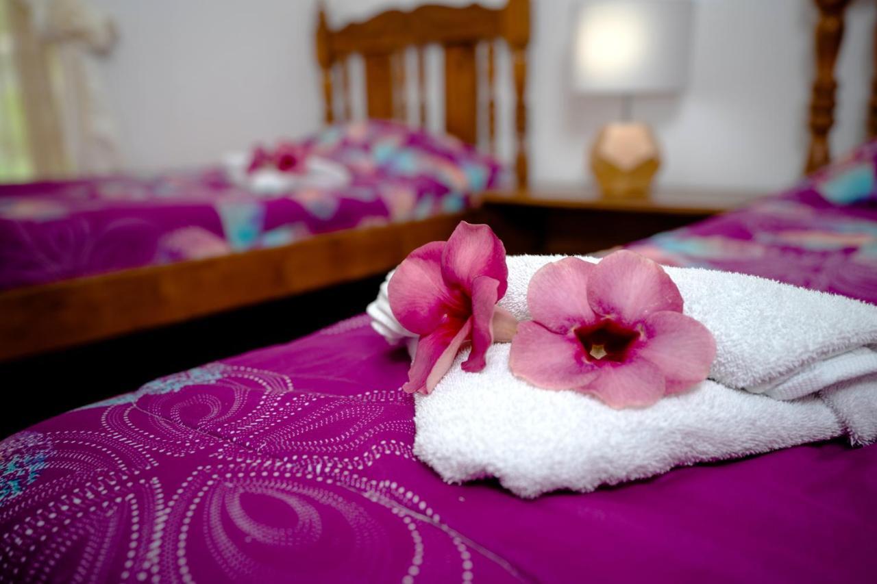 Hotel La Isla Parrita Buitenkant foto